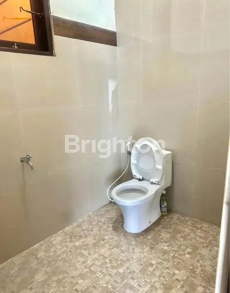 image DISEWAKAN RUMAH 2 LANTAI FUL FURNITUR DI GATSU TENGAH (6)