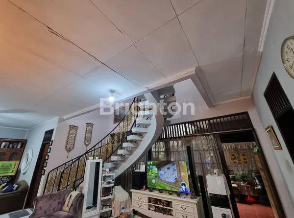 image RUMAH 2 LANTAI STRATEGIS & NYAMAN DI PEJATEN BARAT – BEBAS BANJIR, SIAP HUNI (3)