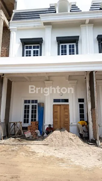 image DIJUAL RUMAH VILLA BARU - LEBAR 6 METER - KOMPLEK BARU BISA TEMBUS KE CEMARA ASRI - KRAKATAU (1)