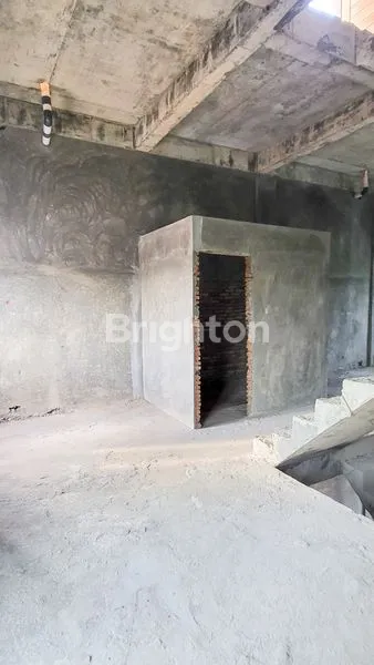 image DIJUAL RUMAH VILLA BARU - LEBAR 6 METER - KOMPLEK BARU BISA TEMBUS KE CEMARA ASRI - KRAKATAU (2)