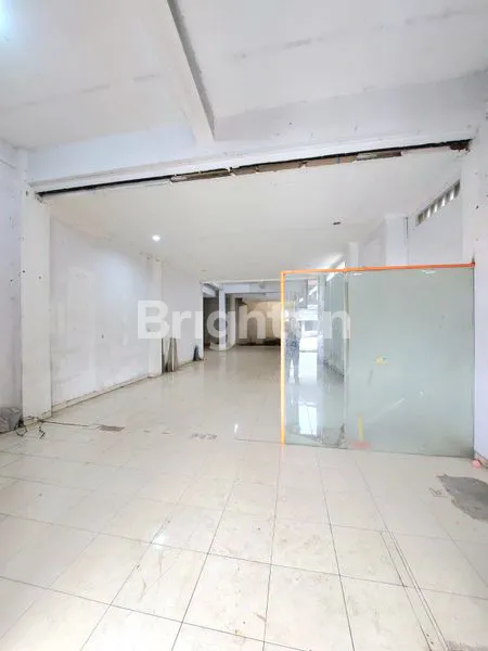 image RUKO STRATEGIS LT 190 DI JL. AMIR MACHMUD (2)