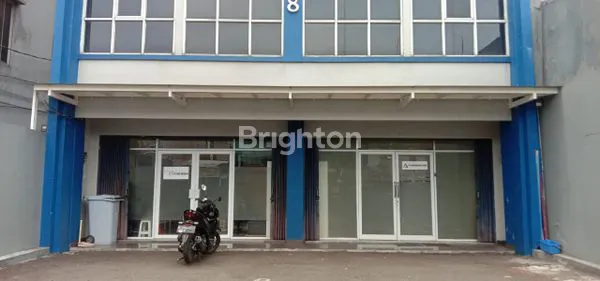 image MAU USAHA LANGSUNG CUAN DI JAKARTA TIMUR RUKO GANDENG 3,5 LANTAI SUPER STRATEGIS DI PASAR REBO DKI JAKARTA LOKASI PREMIUM, DEPAN JALAN RAYA BESAR AKSES SUPER MUDAH, RAMAI LALU LINTAS, COCOK UNTUK SEGALA JENIS USAHA (7)