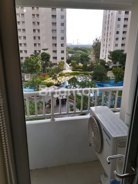 image APARTEMEN STUDIO EDUCITY FULL FURNISH VIEW KOLAM LANTAI RENDAH (3)