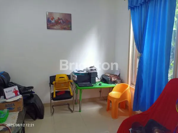 image DI JUAL RUMAH 2 LT PONDOK HIJAU GOLF GADING SERPONG (6)