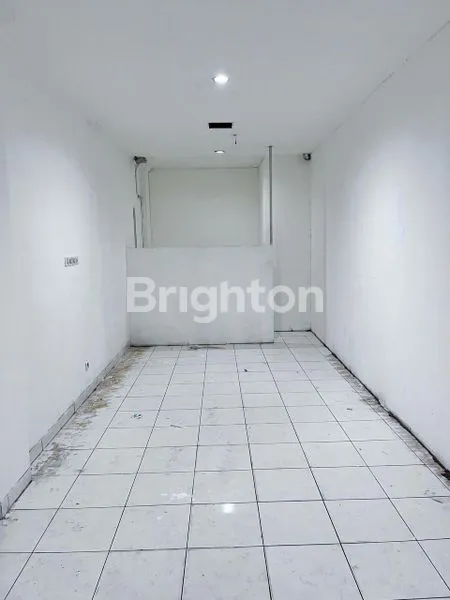 image 2 UNIT RUKO DEMPET 2 RUANG LANTAI 1 MEKARSARI DEPOK (4)