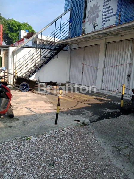 image 2 UNIT RUKO DEMPET 2 RUANG LANTAI 1 MEKARSARI DEPOK (2)