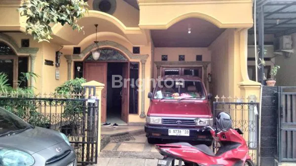 image RUMAH 2 LANTAI NYAMAN DAN STRATEGIS DITAMAN GRANDGALAXY INDAH 1 BEKASI (1)