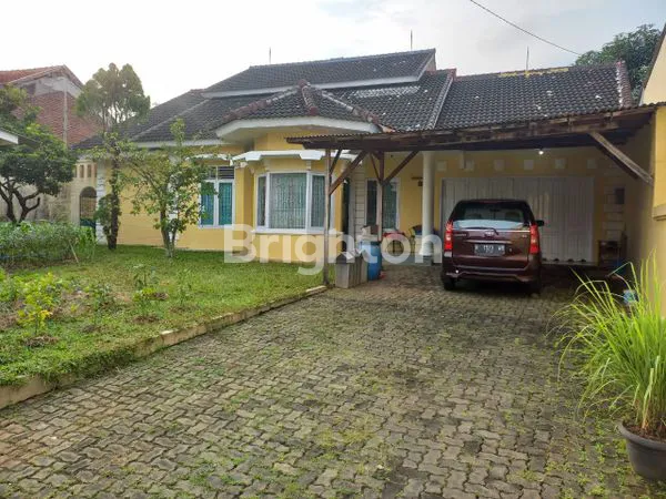 image JUAL/SEWA RUMAH BESAR NAN LUAS DI BANYUMANIK (1)