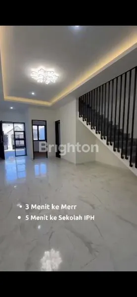 image RUMAH MEWAH 2 LANTAI DEKAT MERR & GALAXY MALL - WONOREJO SURABAYA (5)