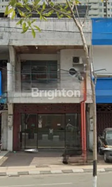 image RUKO STRATEGIS POROS JALAN SUDIRMAN DEKAT MALL BALIKPAPAN (1)