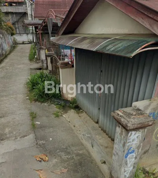 image 2 RUMAH DIJUAL POSISI HOOK (4)