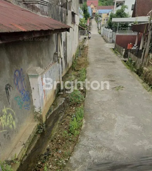 image 2 RUMAH DIJUAL POSISI HOOK (5)