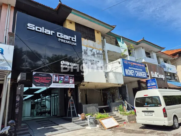 image RUKO STRATEGIS TIGA LANTAI DI PUSAT BISNIS TUBAN (1)