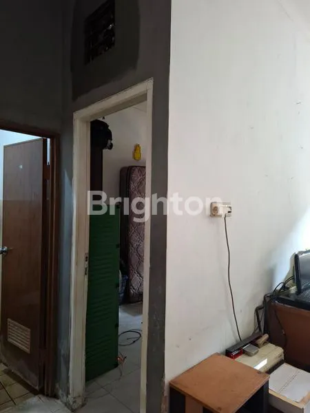 image  RUMAH LOKASI STRATEGIS JAKARTA BARAT DEKAT BINUS DAN PINTU TOLL, PALMERAH SLIPI (8)