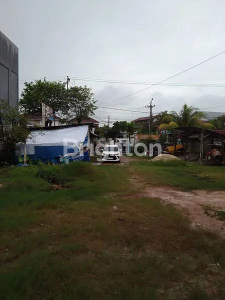 image BANGUNAN 2LANTAI DI JALAN SULTAN AGUNG WAYHALIM LAHAN PARKIR LUAS (6)