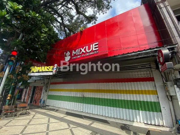 DISEWAKAN RUKO BESAR DI LOKASI SANGAT STRATEGIS KAYUTANGAN COCOK UNTUK USAHA, KOTA MALANG