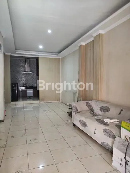 image RUMAH NYAMAN & ASRI DI UBUD PERMATA, LIPPO KARAWACI (1)