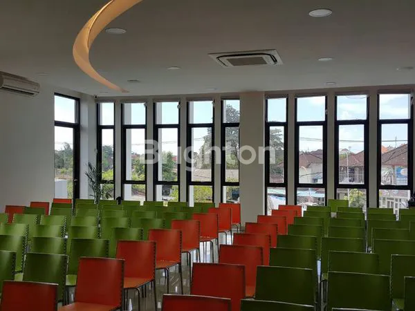 image GEDUNG 4 LANTAI  LOKASIH STRATEGIS DI MAHENDRADATA (2)