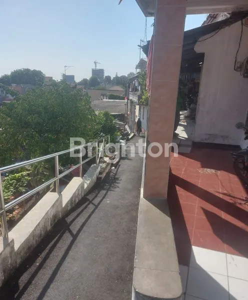 image DIJUAL RUMAH TENGAH KOTA (5)