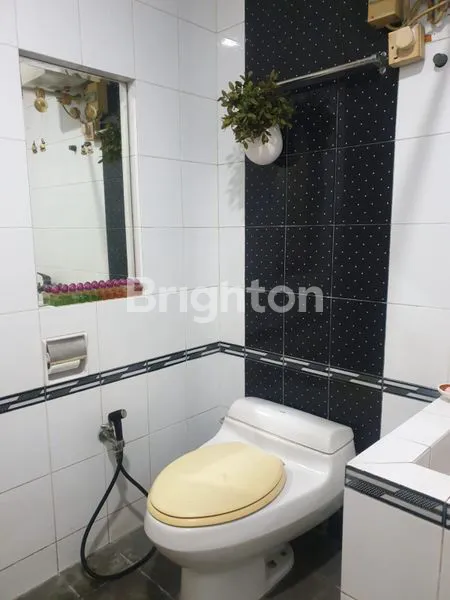 image RUMAH DI TAMAN KEDOYA BARU (8)