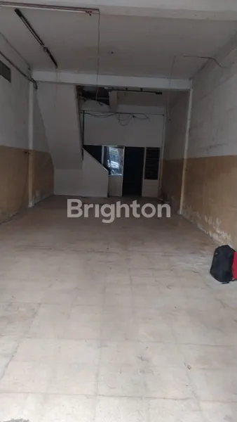 image JUAL RUKO JALAN TUNJUNGAN, MASUK SEDIKIT DARI NOLL JALAN RAYA, LOKASI STRATEGIS RAMAI SANGAT COCOK USAHA (4)