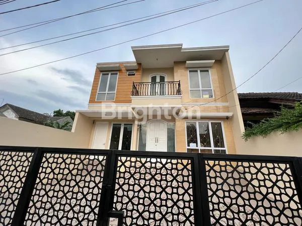 image DIJUAL RUMAH DIBAWAH HARGA PASAR  CIBUBUR CIMANGGIS PERUMAHAN PERMATA PURI 1 R9ADAR AURI (1)