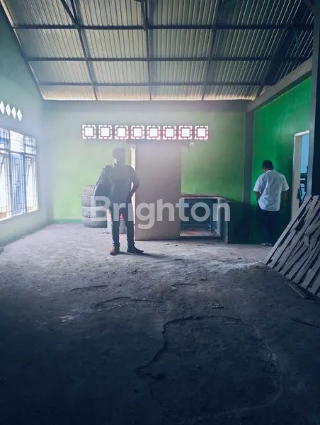 image DIJUAL GUDANG +KANTOR MASIH  ADA LAHAN KOSONG LUAS NYA LEBIH KURANG 700 METER PERSEGI.DAERAH KARIANGAU (5)