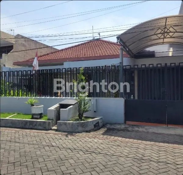 image RUMAH KOS 1.5 LANTAI SIAP PAKAI MANYAR KERTOARJO DEKAT RAYA,ROW JALAN LEBAR DEKAT KERTAJAYA BONNET GUBENG SULAWESI DHARMAHUSADA (1)