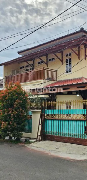 image RUMAH 2 LT SIAP HUNI DAN NYAMAN, DAERAH RAWAMANGUN (2)