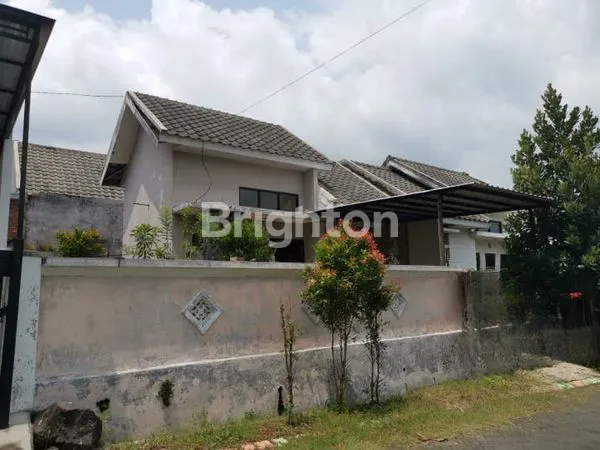 image RUMAH DEKAT GERBANG TOL SINGOSARI KOTA MALANG (3)