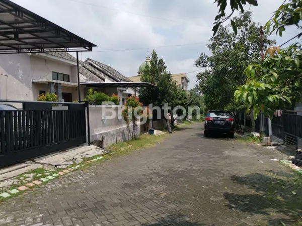 image RUMAH DEKAT GERBANG TOL SINGOSARI KOTA MALANG (2)