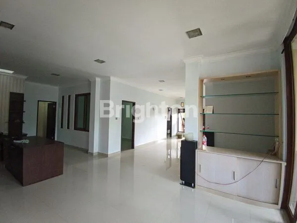 image RUMAH MINIMALIS FURNISHED 4KT DI SABA GIANYAR DEKAT BALI ZOO (4)