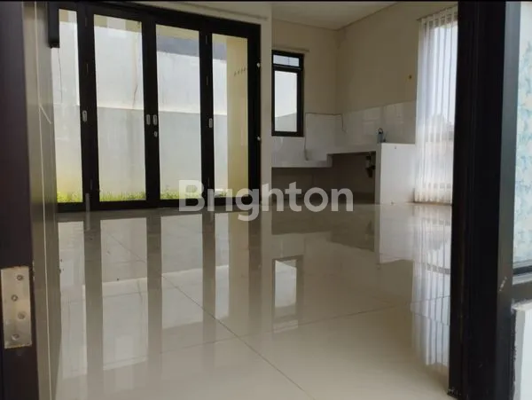 image RUMAH HOOK ORINOCO CITRA SENTUL RAYA (3)