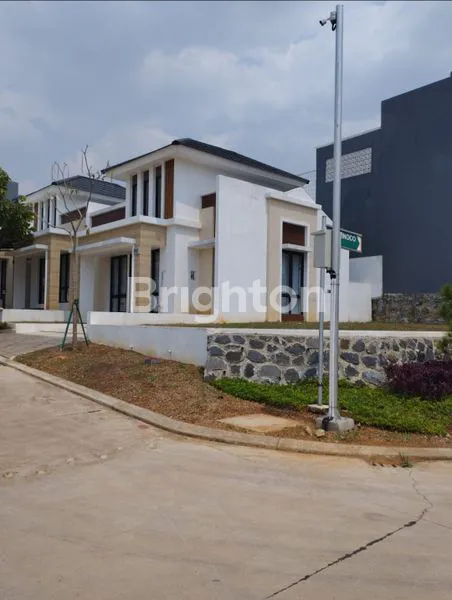 image RUMAH HOOK ORINOCO CITRA SENTUL RAYA (2)