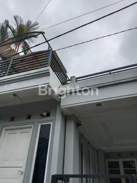 image RUMAH 2 LANTAI MEWAH 5KT DI BALIKPAPAN BARU, SIAP HUNI (3)