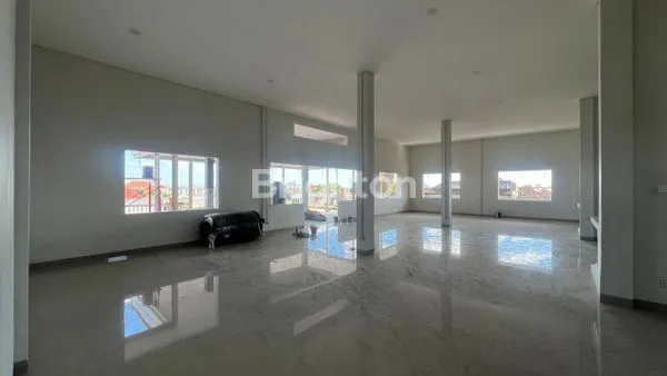 image READY FOR LEASE  5 YEARS BANGUNAN KOMERSIAL LOKASI PREMIUM DENPASAR BARAT (2)