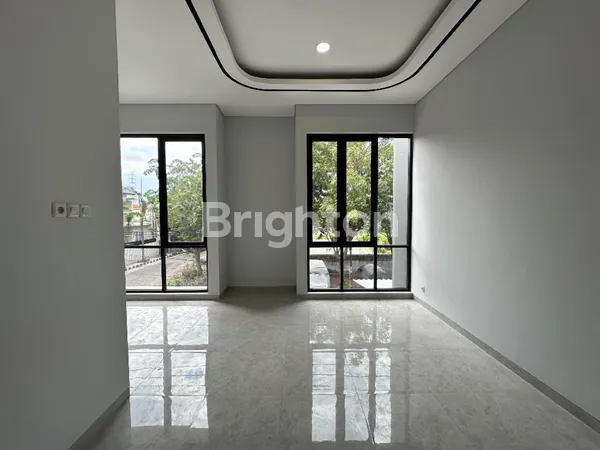 image RUMAH BARU SCANDINAVIAN DI MANYAR DEKAT GALAXY MALL DAN PAKUWON CITY (6)