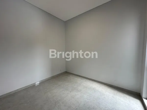 image RUMAH BARU SCANDINAVIAN DI MANYAR DEKAT GALAXY MALL DAN PAKUWON CITY (7)