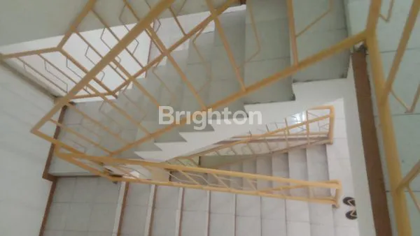 image RUKO SANGAT STRATEGIS 3 LANTAI, NOL JALAN KUPANG JAYA - SURABAYA (6)