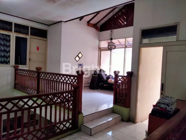 image RUMAH ASRI DI PASIR SALAM, BANDUNG (6)