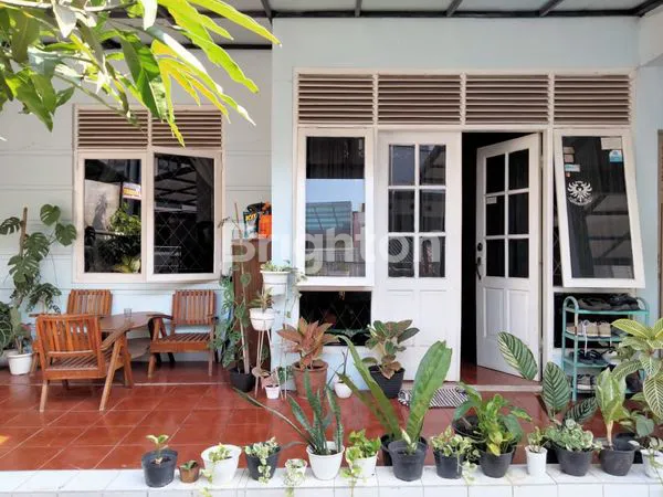 image RUMAH ASRI DI PASIR SALAM, BANDUNG (1)