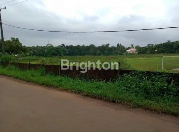 image TANAH 1,35 HEKTAR, STRATEGIS, DI SETU, BEKASI,  PINGGIR JALAN, DI SAMPING DANAU BUATAN, DAN DEKAT KAWASAN INDUSTRI DAN JALAN TOL, COCOK UNTUK PERUMAHAN MENENGAH KEBAWAH ATAU SARANA PENUNJANG KAWASAN INDUSTRI (2)