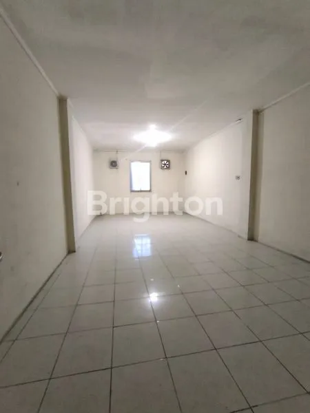 image RUKO 3½ LANTAI STRATEGIS DI JALAN RAYA BOGOR CISALAK DEPOK (2)