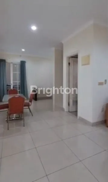 image RUMAH HOEK DI GREENLAKE CITY CLUSTER EUROPE  (2)