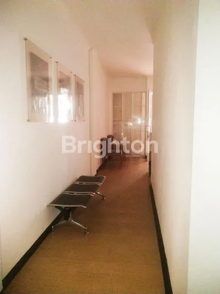 image RUKO 3 LANTAI EX KLINIK KECANTIKAN DI YASMIN BOGOR (8)