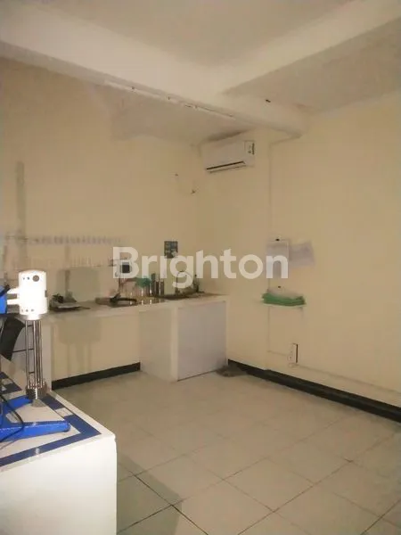 image RUKO 3 LANTAI EX KLINIK KECANTIKAN DI YASMIN BOGOR (5)