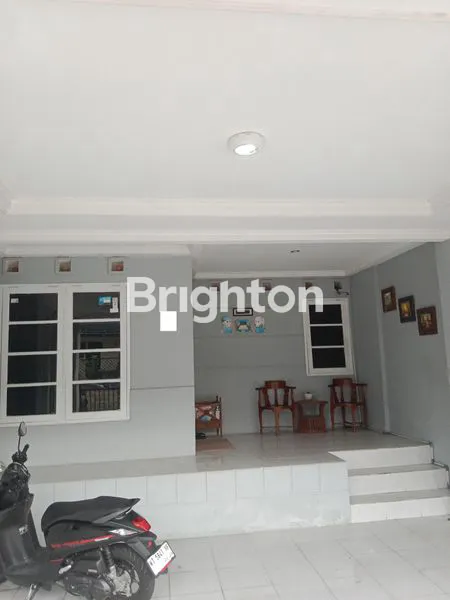 image RUMAH 2 LANTAI MEWAH 5KT DI BALIKPAPAN BARU, SIAP HUNI (1)