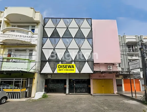 image RUKO GANDENG 2 PINTU 3 LANTAI PINGGIR JALAN GAJAH MADA (1)