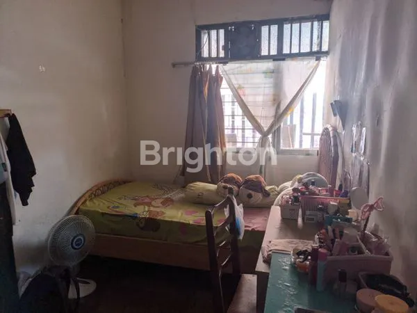 image RUMAH DI DAERAH KEMANGGISAN (4)