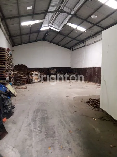 image BUTUH CEPAT LAKU GUDANG DI PERGUDANGAN SAFE N LOCK LINGKAR TIMUR SIDOARJO (5)